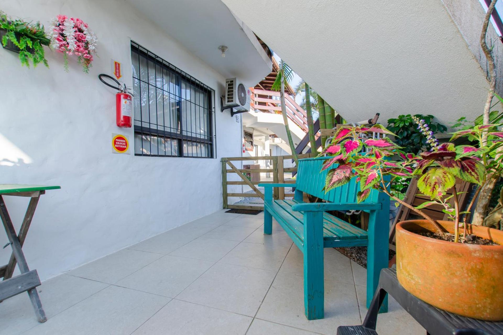 Apto Pe Na Areia Em Condominio Com Piscina N1298 Florianopolis Exterior photo